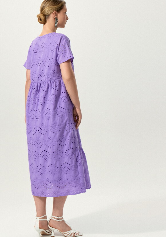 Платье ажурное с цельнокроеным рукавом шир.  580, рис. 19