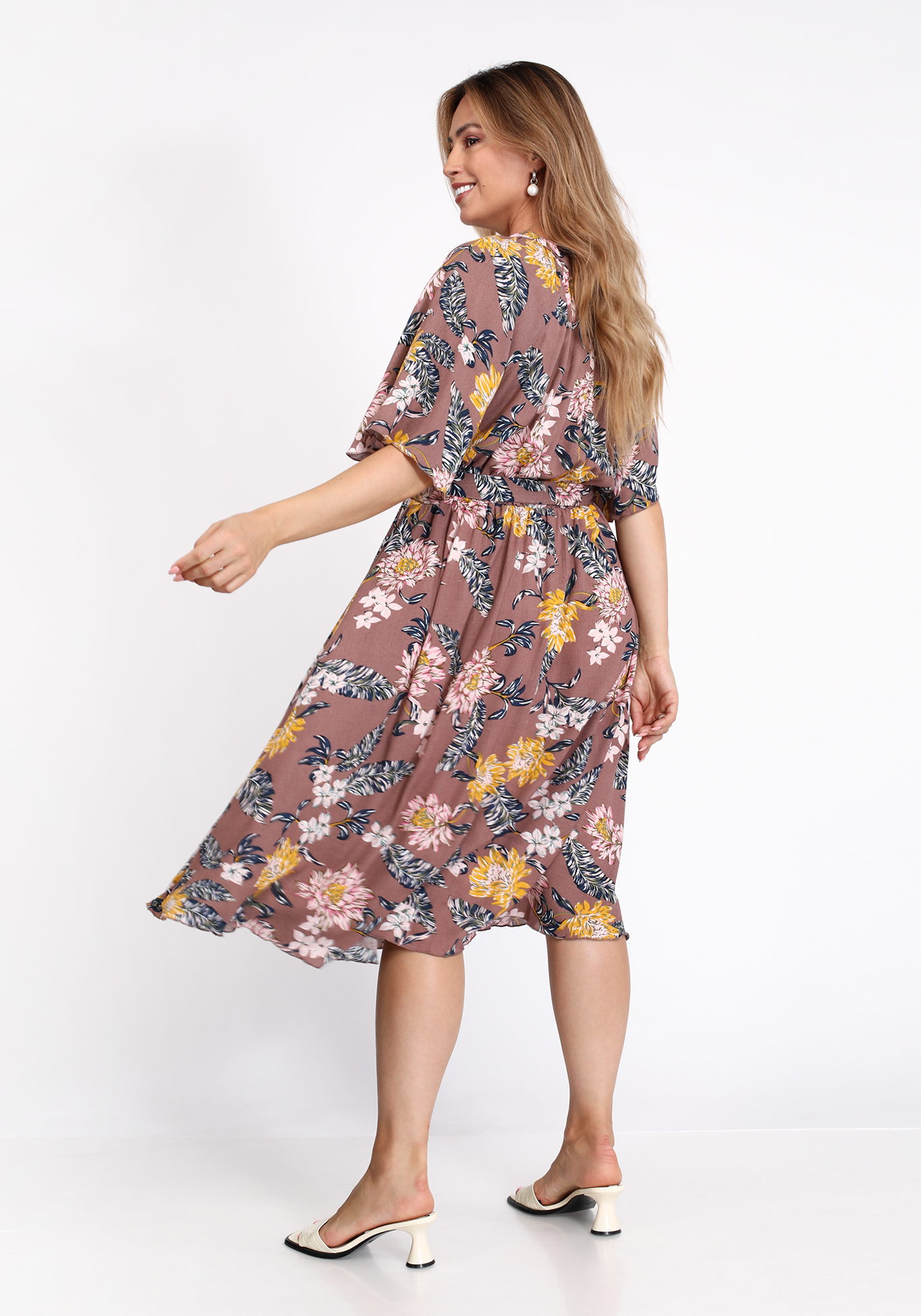 Платье миди с ярким цветочным принтом Bianka Modeno, размер 50 - фото 5