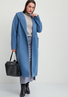 Пальто удлиненное на запах с разрезами