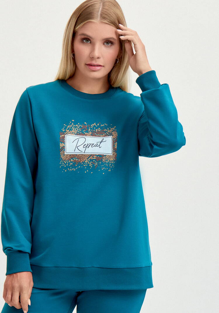 Костюм свитшот с принтом и брюки шир.  750, рис. 48