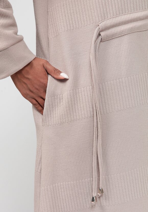 Платье из трикотажной ткани с кулиской шир.  580, рис. 6