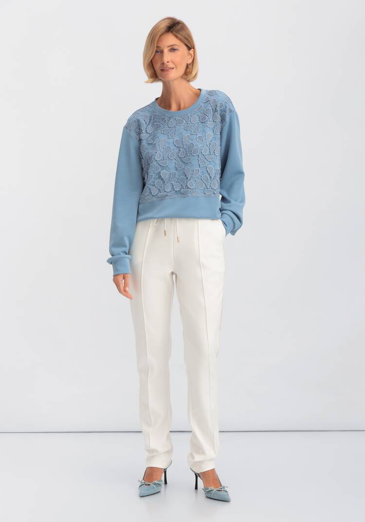 Брюки на резинке с лампасами и стрелками шир.  750, рис. 21