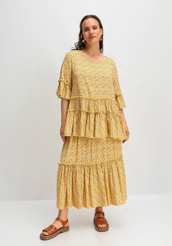 Блуза с воланом по низу и на рукавах шир.  580, рис. 18