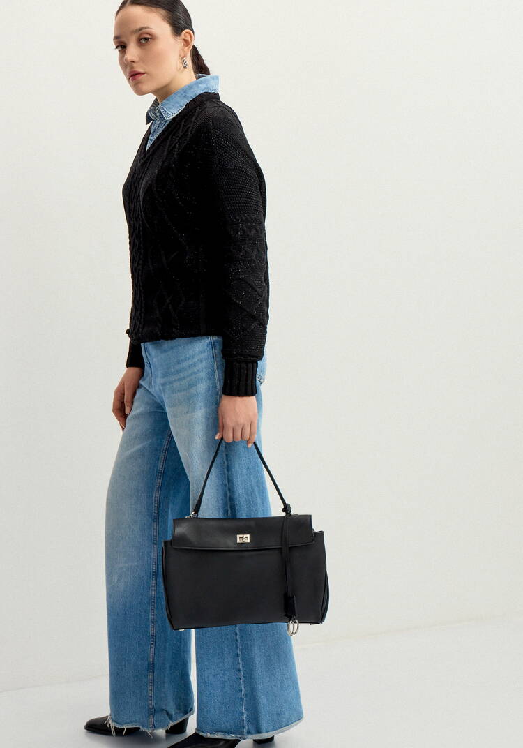 Джемпер с V-образным вырезом и косами шир.  750, рис. 7