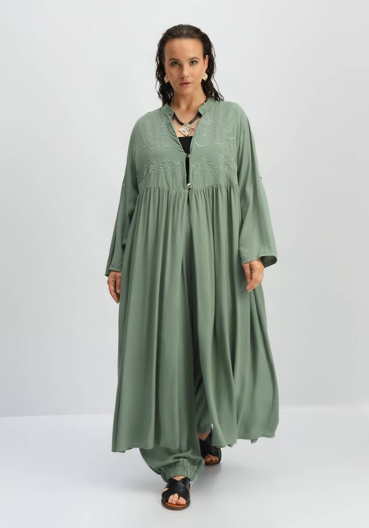 Рубашка удлиненная с вышивкой на кокетке шир.  750, рис. 10