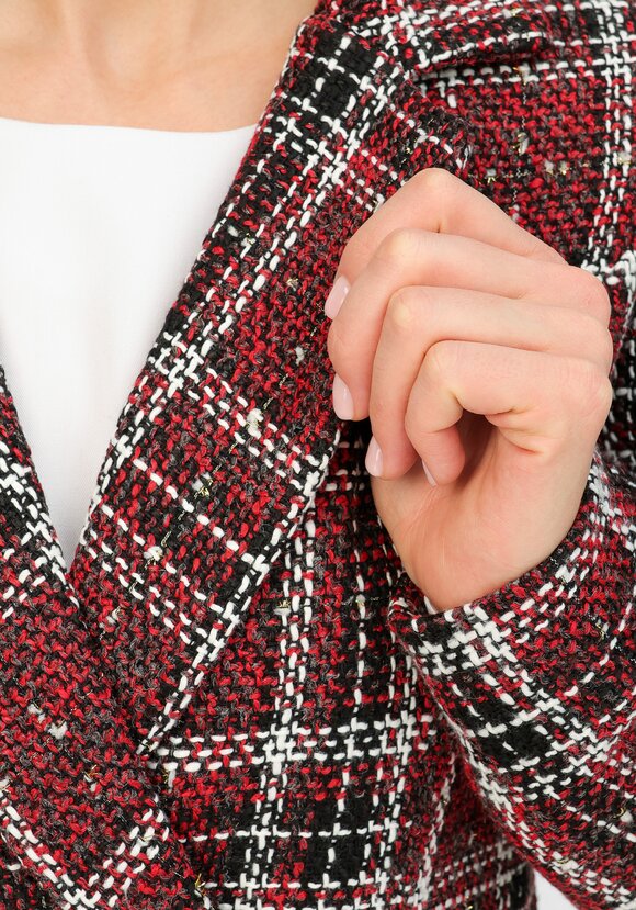 Пиджак с английским воротником на подкладке шир.  580, рис. 34