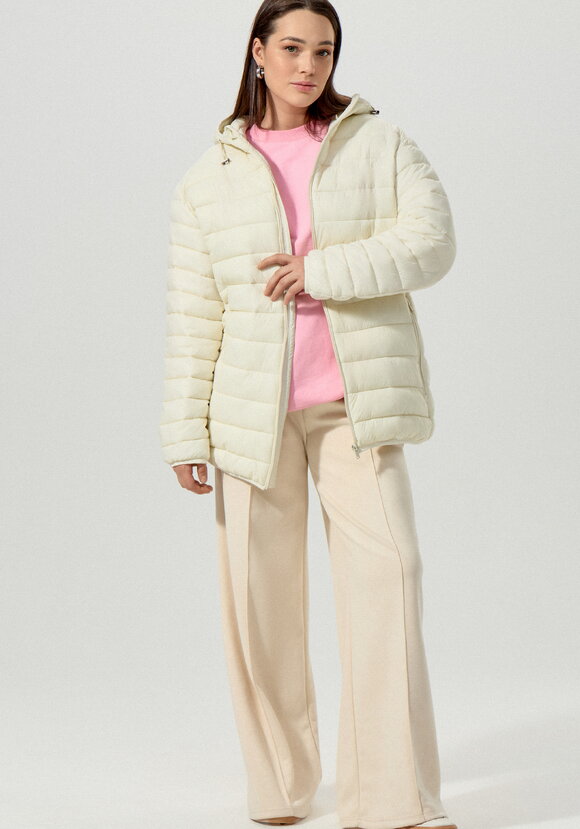 Куртка легкая стеганая с капюшоном шир.  580, рис. 1