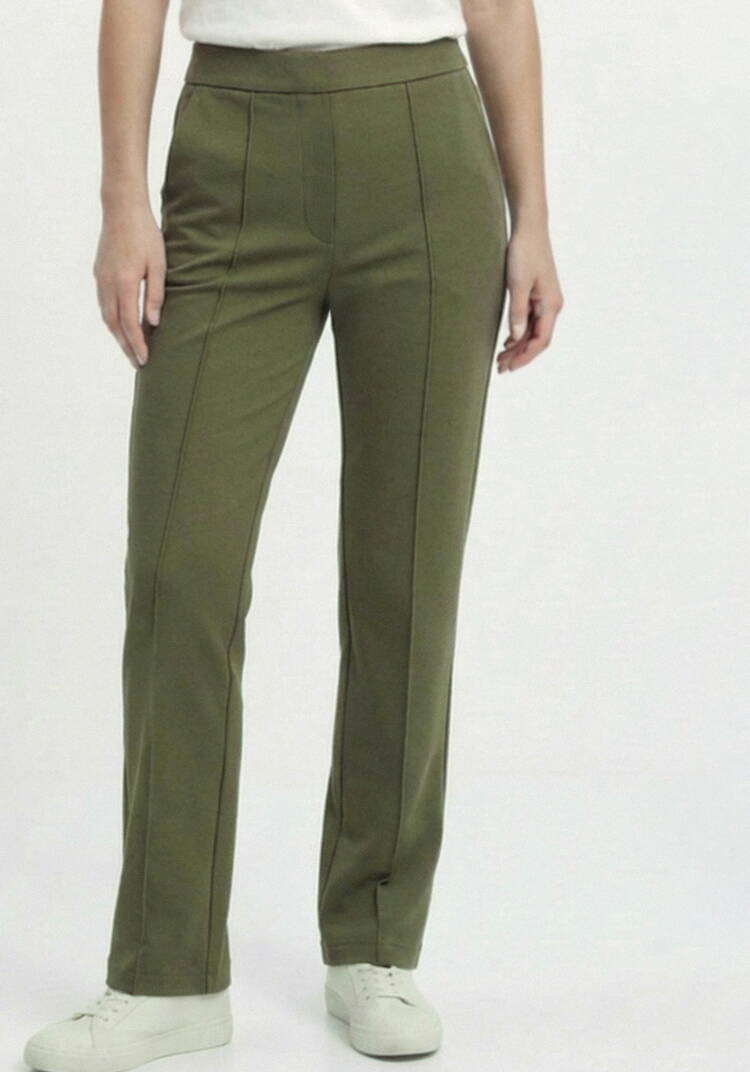 Брюки прямые cо стрелками шир.  750, рис. 28