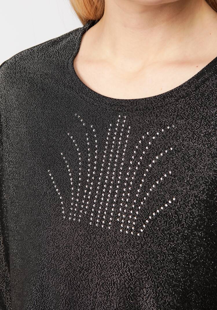 Блуза с метанитью и декором на груди шир.  750, рис. 18