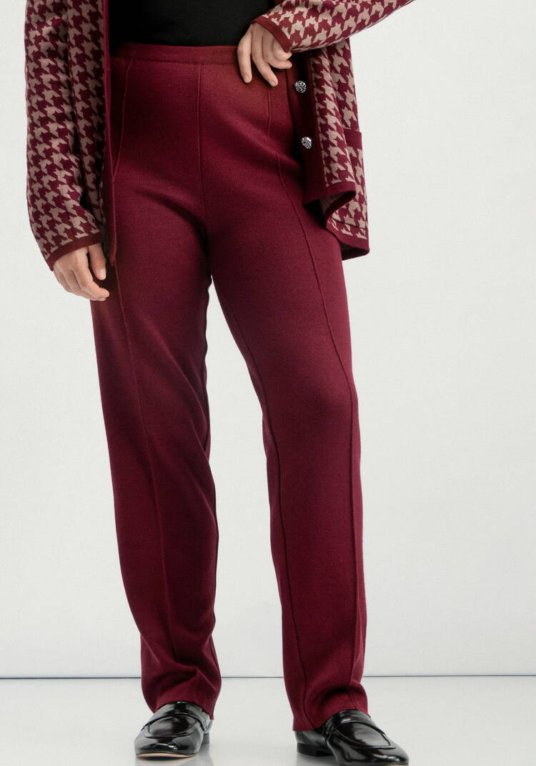 Брюки прямые зауженные книзу на резинке шир.  750, рис. 29