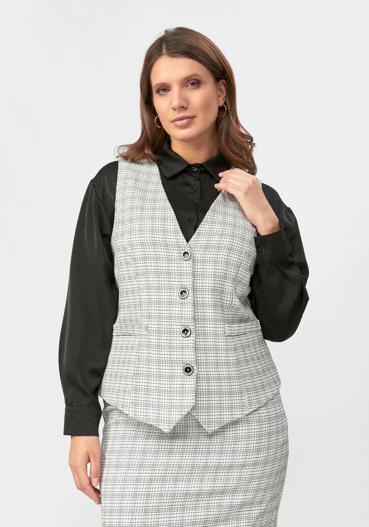 Жилет на пуговицах из фактурной ткани шир.  750, рис. 5