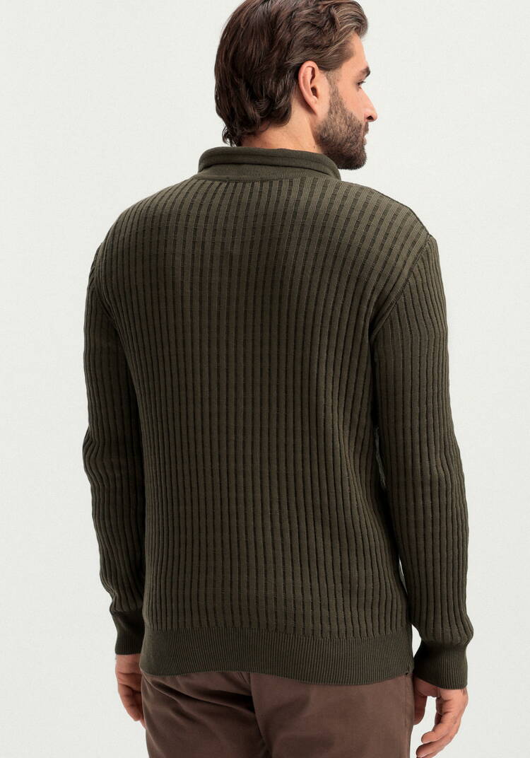 Джемпер с воротником-поло на пуговицах шир.  750, рис. 12