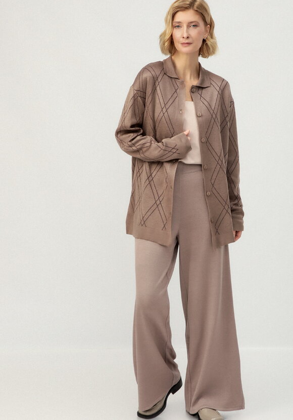 Рубашка-джемпер с отложным воротником шир.  580, рис. 17