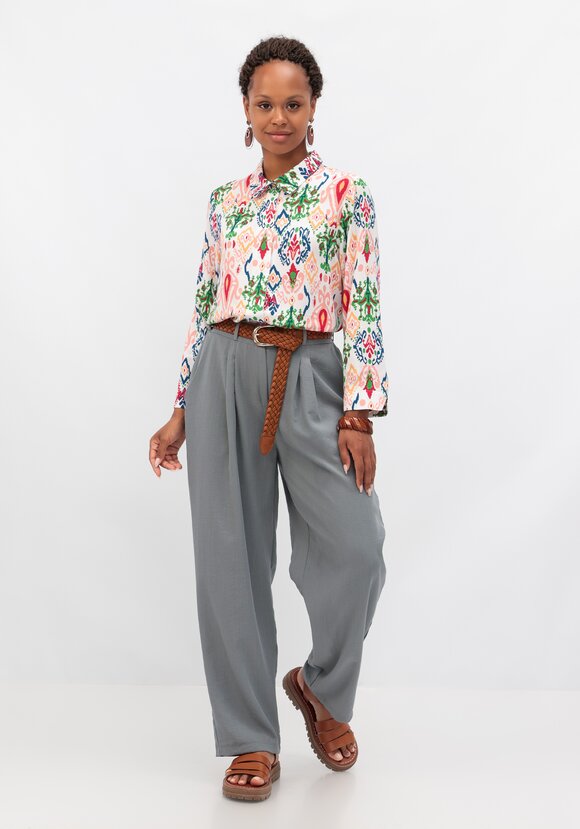 Брюки свободного кроя с защипами на поясе шир.  580, рис. 2