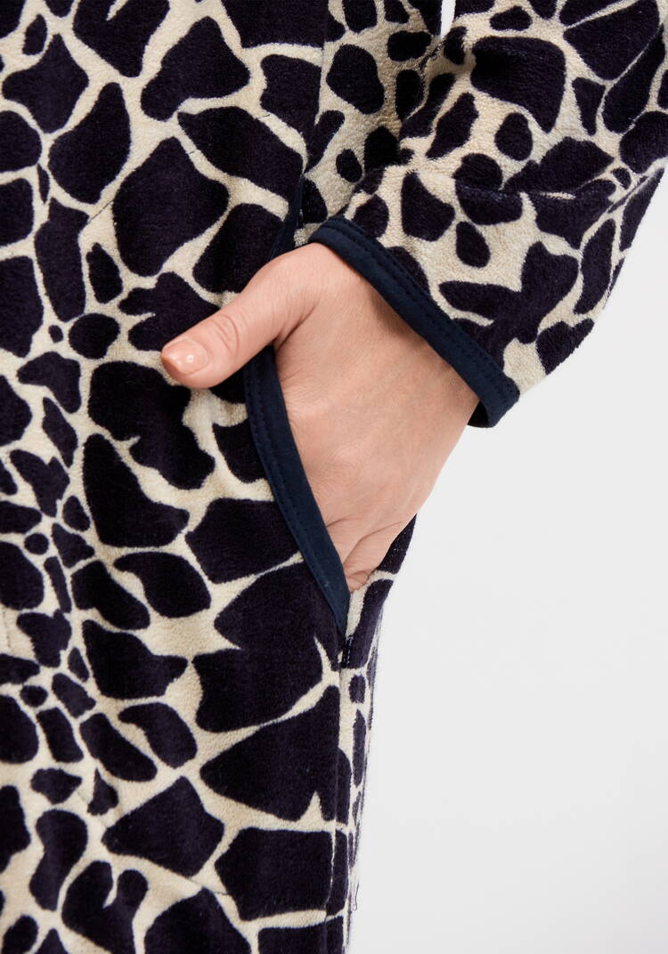 Халат махровый на молнии шир.  750, рис. 12