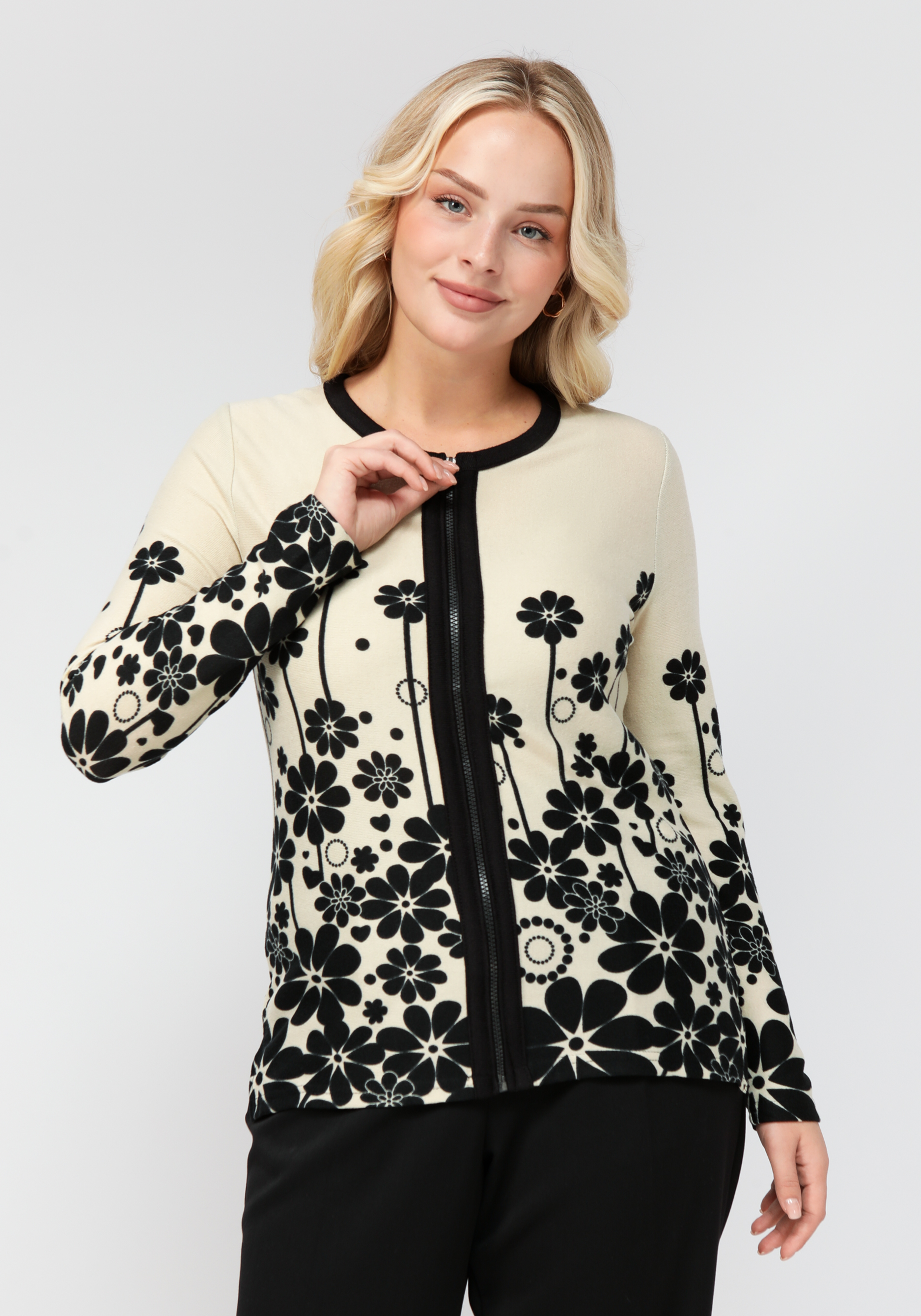Блуза "Альма" Zolinger, цвет черный, размер 58 - фото 1