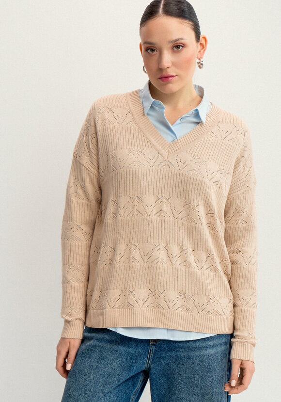 Джемпер с V-образным вырезом ажурный шир.  580, рис. 10