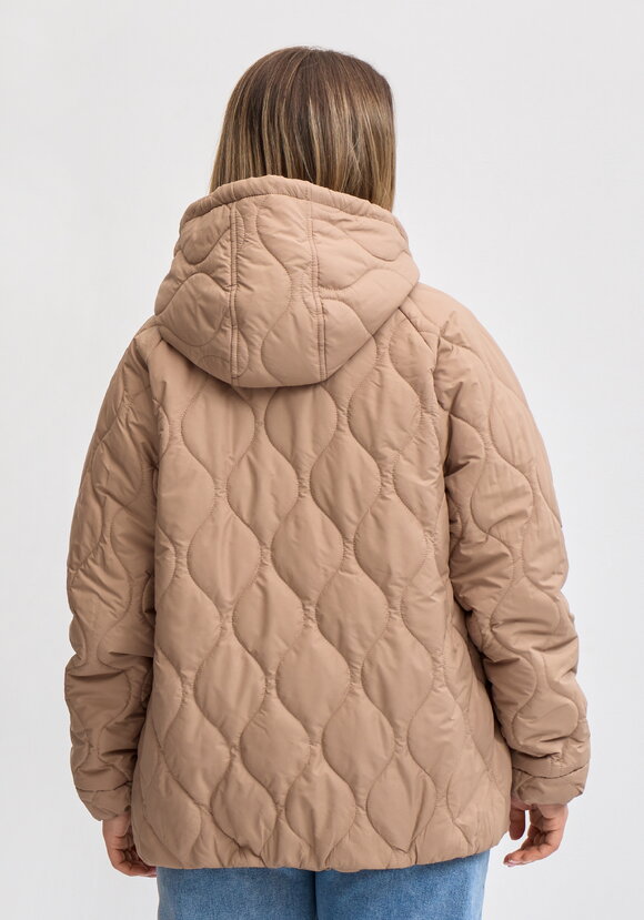 Куртка Динара шир.  580, рис. 19