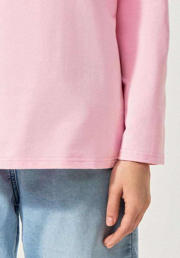 Лонгслив с нашивкой на спине шир.  580, рис. 32