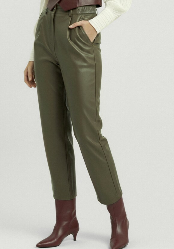 Брюки трикотажные с напылением под кожу шир.  580, рис. 10