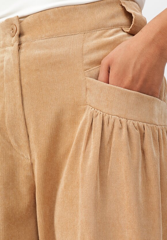 Брюки бананы с манжетами по низу шир.  580, рис. 11