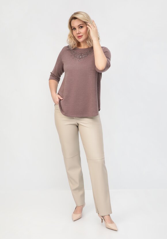 Блуза с декором из страз по горловине шир.  580, рис. 24