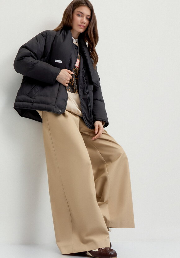 Куртка со съемным воротником шир.  580, рис. 13