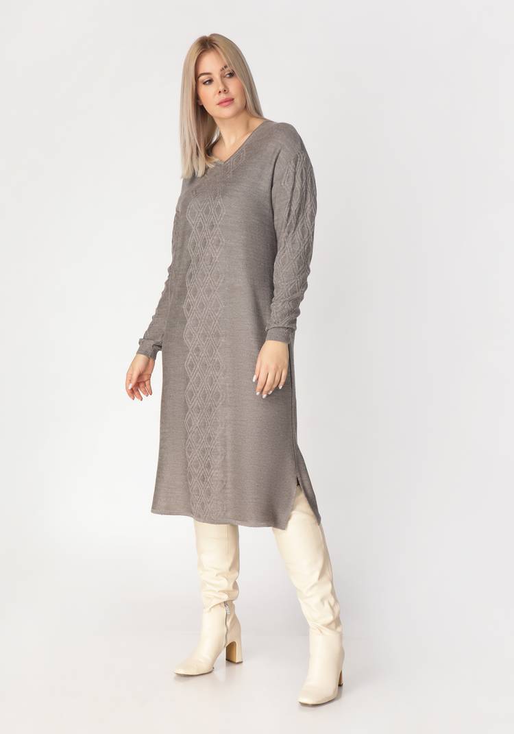 Платье с орнаментом по стану и рукавам шир.  750, рис. 6