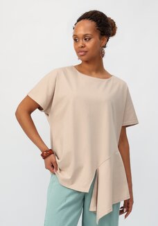 Блуза с асимметричным кроем