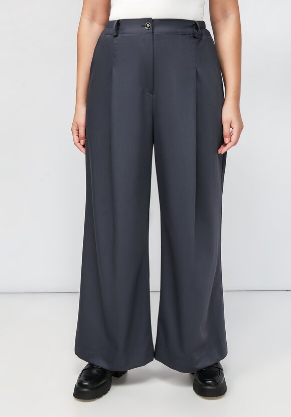 Брюки из костюмной ткани свободного кроя шир.  580, рис. 10