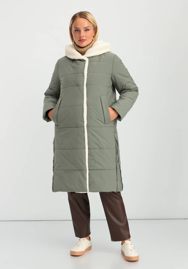 Пальто с капюшоном из меха шир.  750, рис. 12