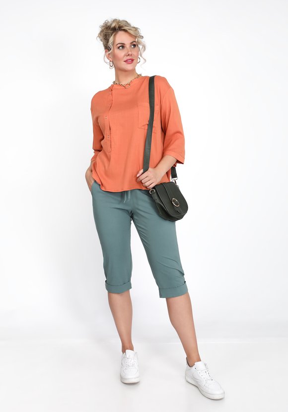 Блуза с асимметричной застежкой на кнопках шир.  580, рис. 1