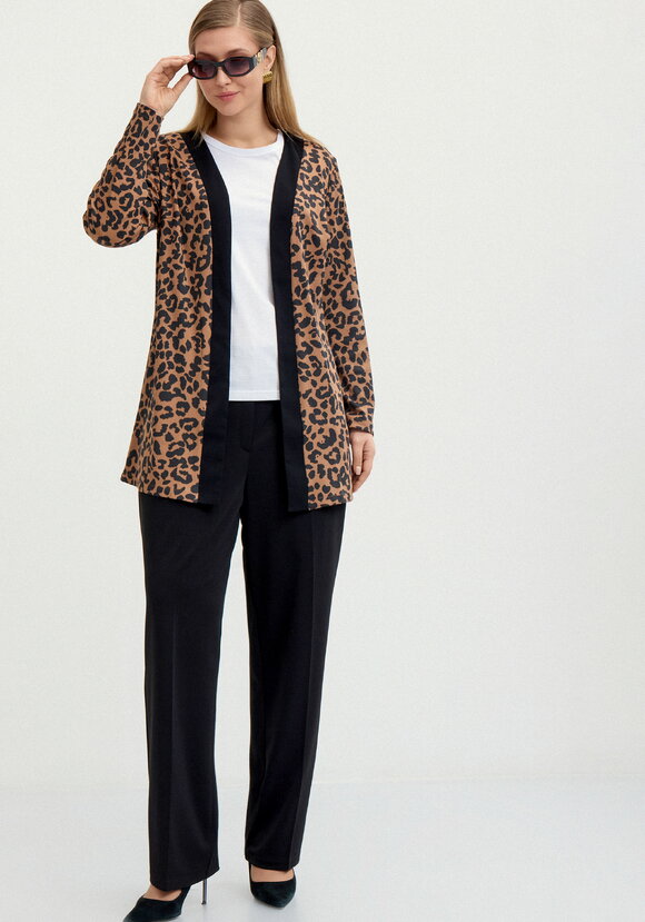 Брюки прямые с дeкором шир.  580, рис. 9