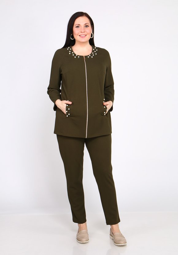 Костюм однотонный с отделкой из бусин шир.  580, рис. 1