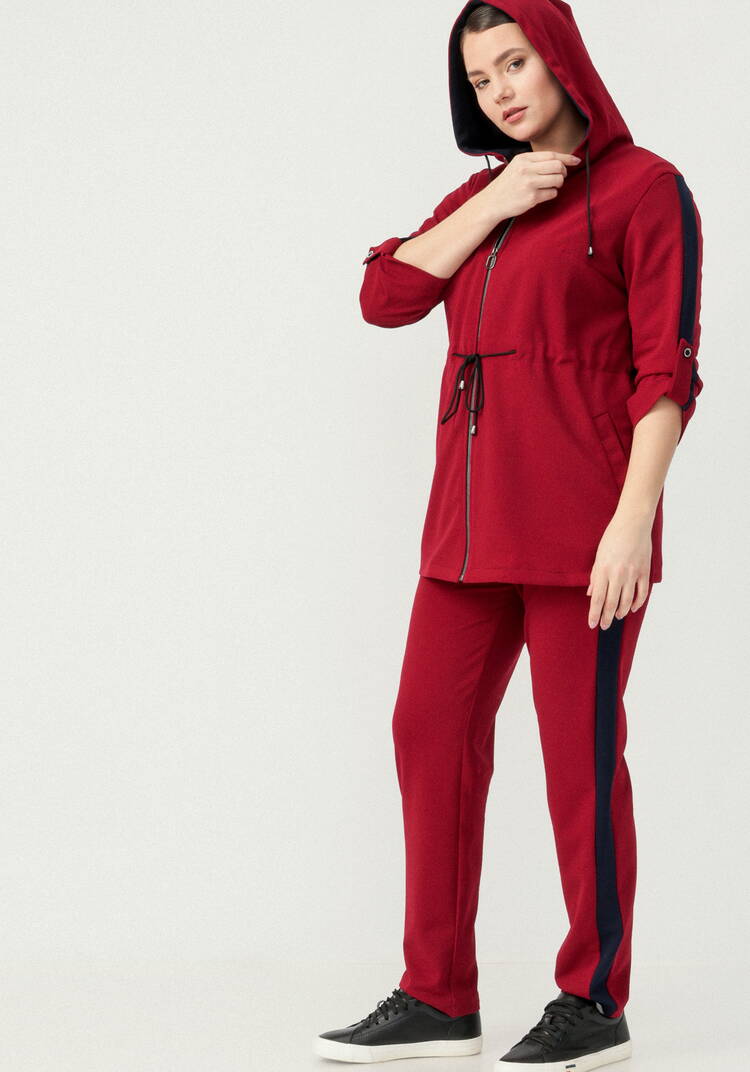 Костюм спортивный (брюки и ветровка) шир.  750, рис. 34