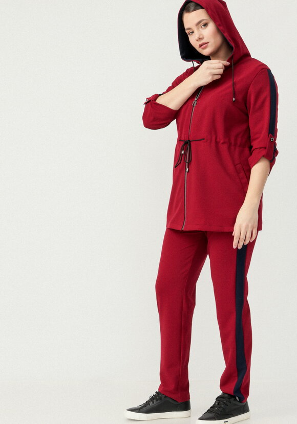 Костюм спортивный (брюки и ветровка) шир.  580, рис. 34