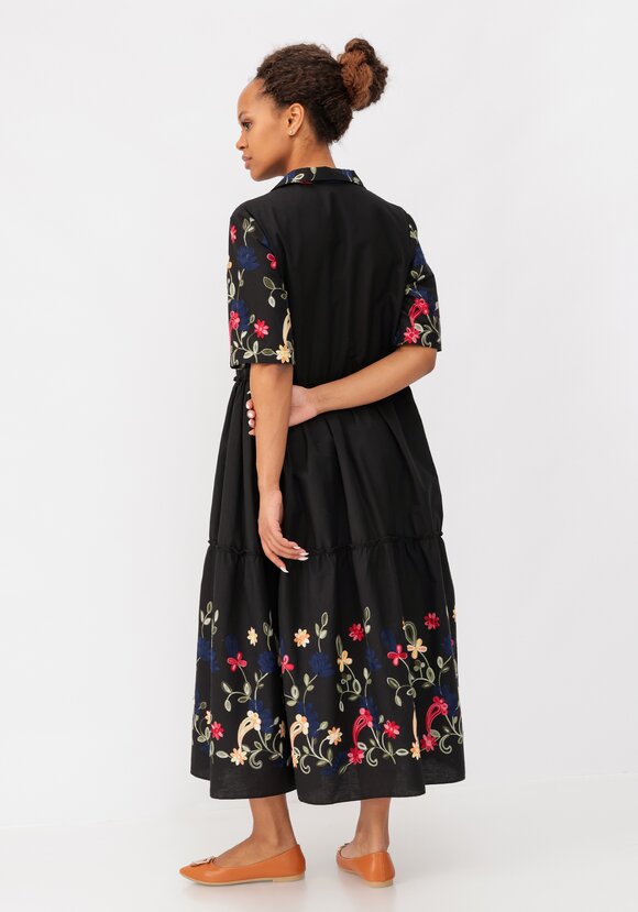 Платье ярусное с цветочной вышивкой шир.  580, рис. 9