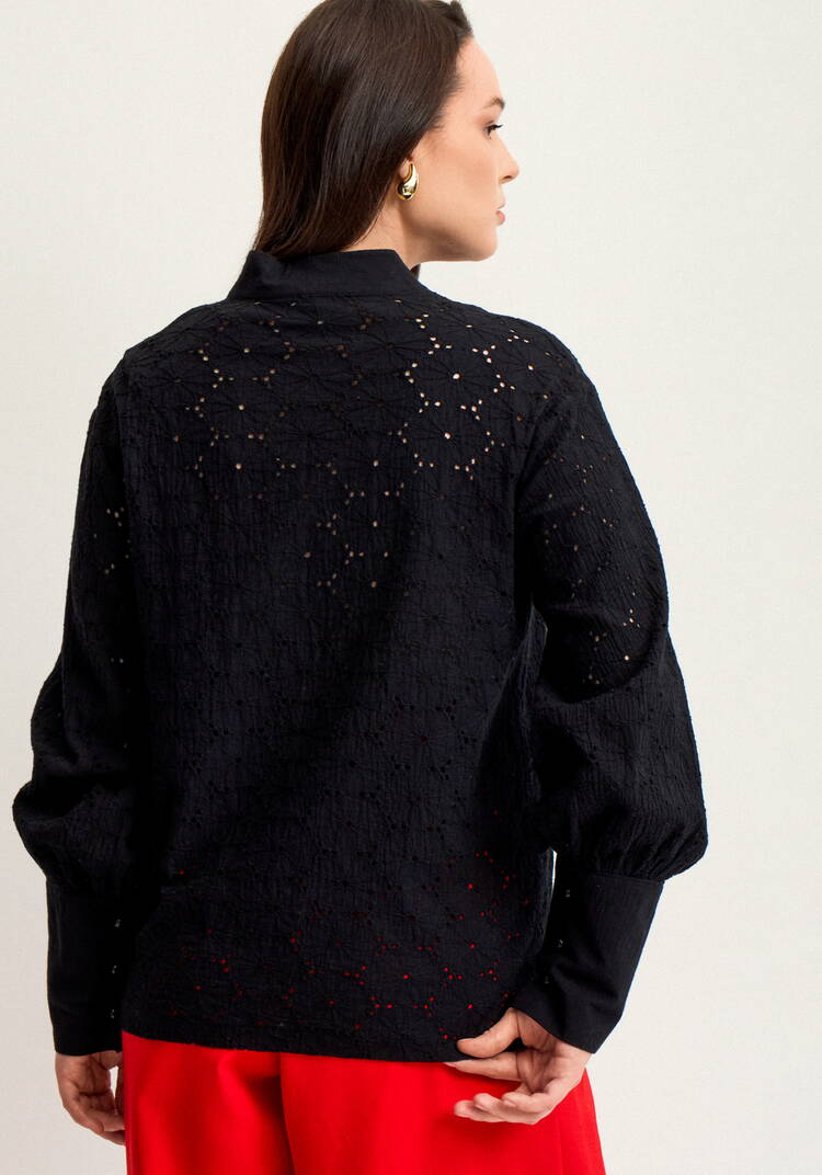 Блуза из шитья с жемчужными пуговицами шир.  750, рис. 11