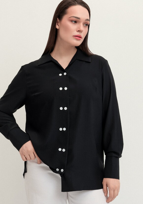 Рубашка с контрастными пуговицами шир.  580, рис. 1