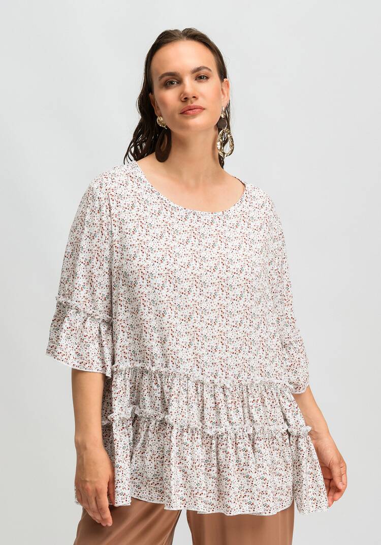 Блуза с воланом по низу и на рукавах шир.  750, рис. 19