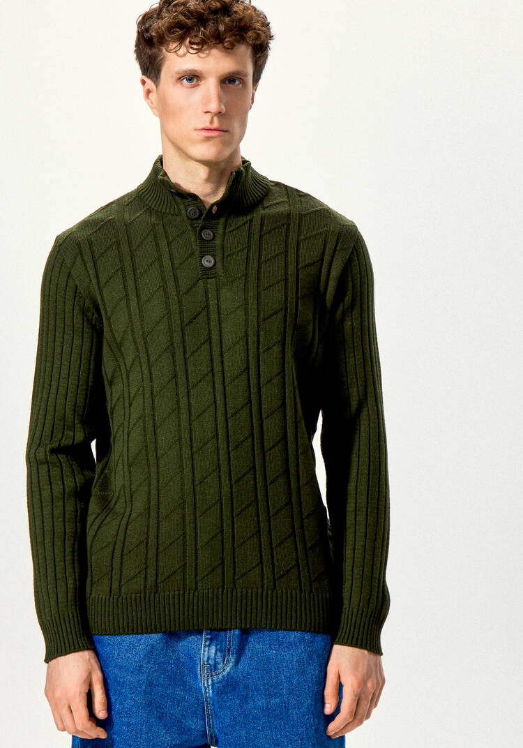 Джемпер с воротом-стойкой и планкой шир.  750, рис. 3