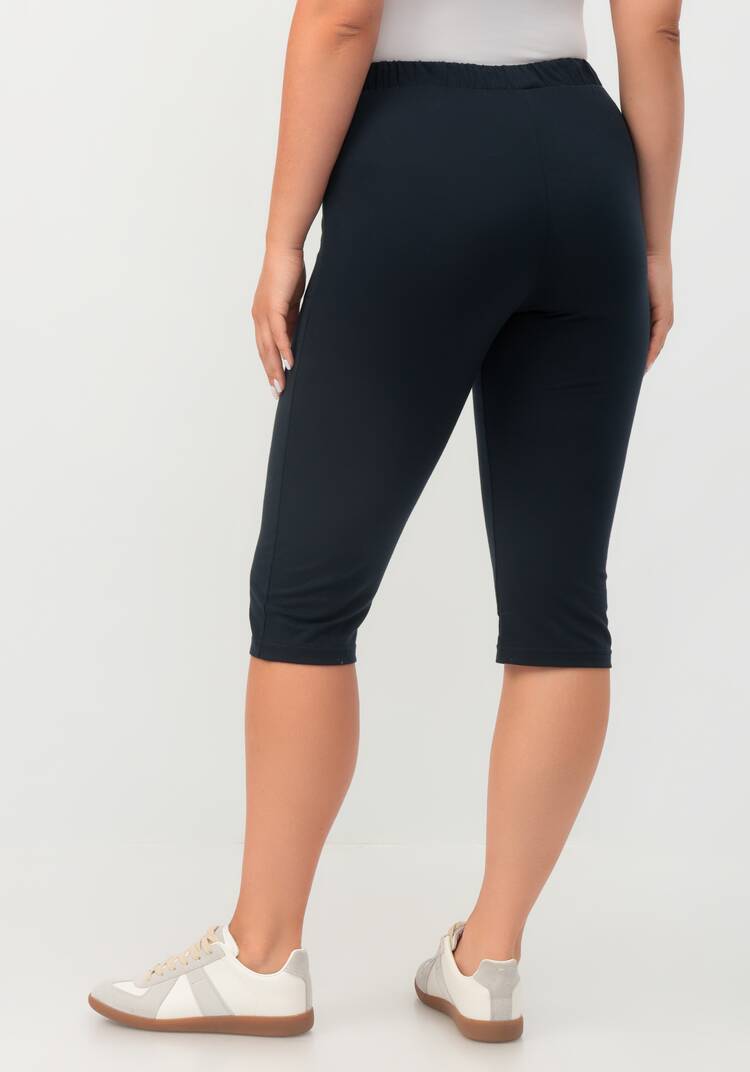 Костюм с принтом на футболке шир.  750, рис. 34