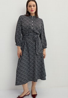 Платье свободного кроя с принтом Мирра