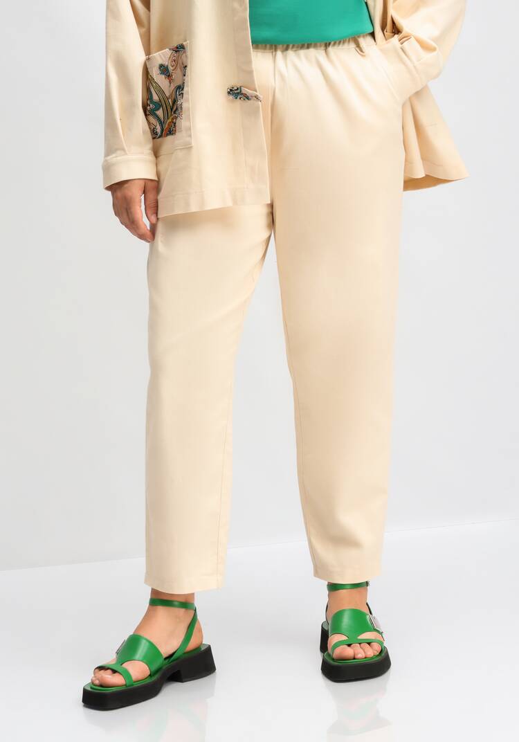 Брюки с контрастной отделкой шир.  750, рис. 25