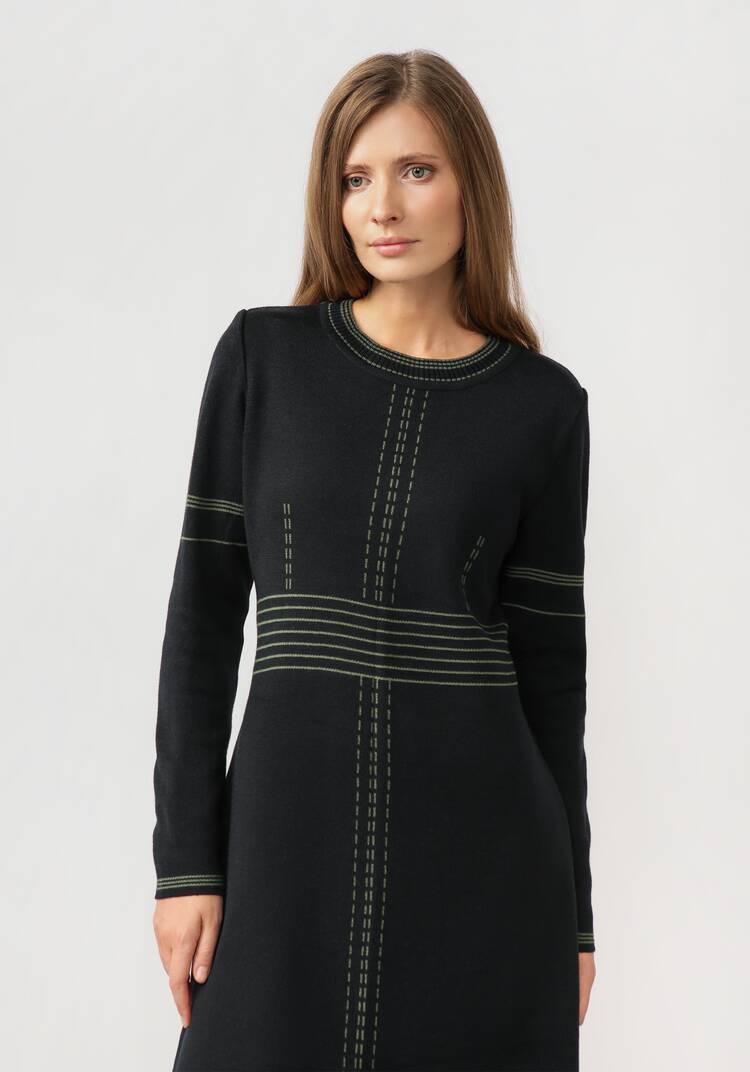 Платье миди с длинным рукавом и разрезом шир.  750, рис. 9