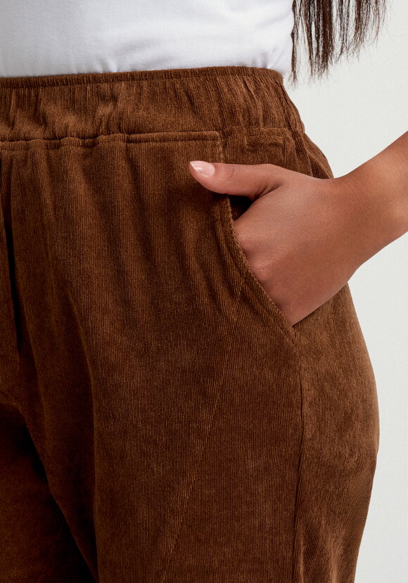 Брюки бананы на резике по поясу шир.  580, рис. 5