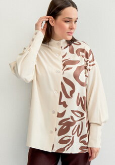 Блуза комбинированная с воротником-стойкой