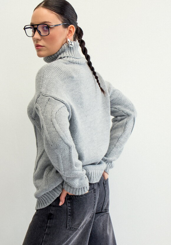 Свитер с объемными ромбами шир.  580, рис. 26