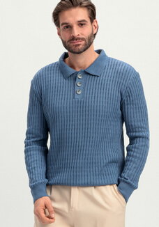 Джемпер с воротником-поло на пуговицах