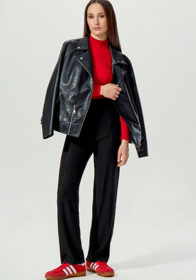 Брюки прямые вязаные со стрелкой